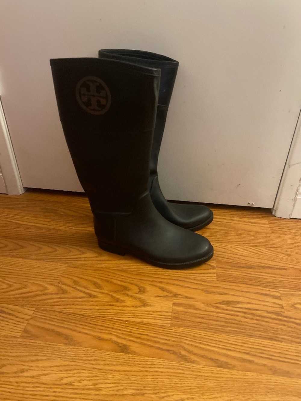 Tory Burch Black Rubber Tall Rain Boots Size 11B